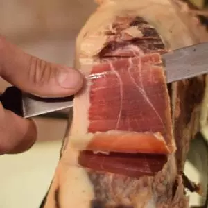 Prosciutto production does not cover even 50% of domestic needs