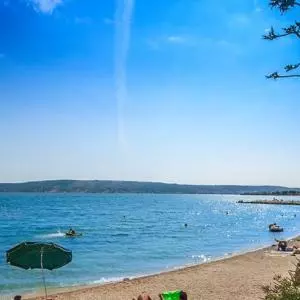 The sea in Kaštela is of excellent quality due to its bad reputation