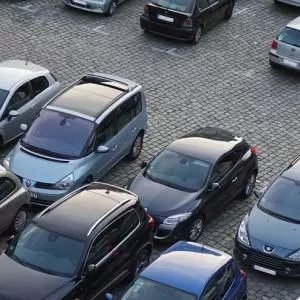 Koblenz će vjerojatno biti prvi njemački grad koji slijedi primjer Pariza i uvodi skuplju parkirnu kartu za SUV-ove