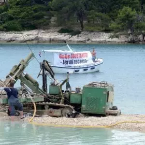 Initiative of Pula citizens to cancel 20-year concession for ski lift in Valovine Bay