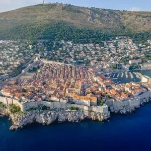In Dubrovnik-Neretva County 280% more overnight stays than in 2021
