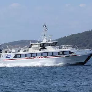 Kreće prva brzobrodska linija koja će povezati Rijeku, Krk, Rab, Pag i Zadar