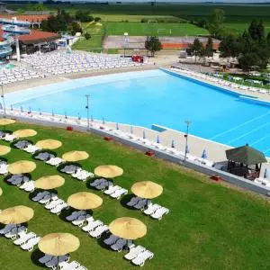 A beautiful story about the new life cycle of Bizovac Spa. A Slavonian beach opens with the largest wave pool in Croatia