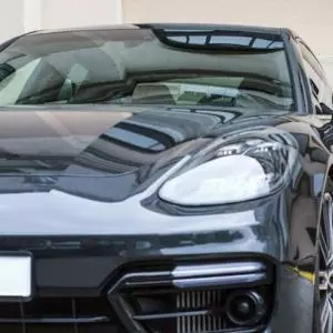Prva Porsche destinacijska stanica za punjenje električnih automobila u Hrvatskoj instalirana u Esplanadi