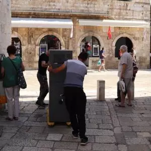 The removal of ATMs from the historic core has begun in Dubrovnik