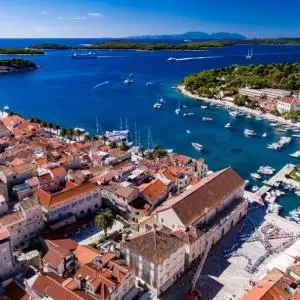 Public call for TZG Hvar to grant grants from the program "Support for the development of tourist events" in 2023