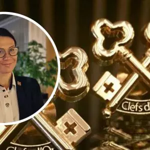 Zlatni ključ conciergea dodijeljen Gloriji Luni Steiner iz LRH-a