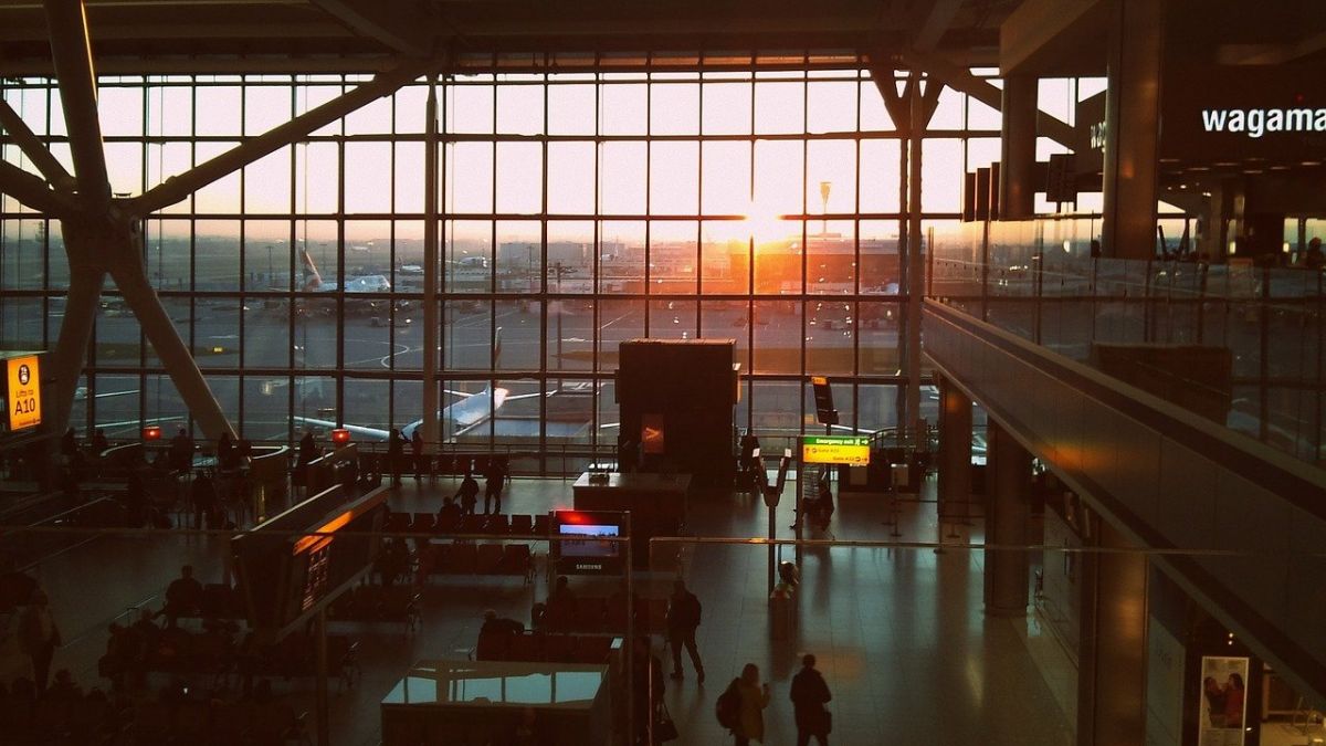 london-aerodrom-heathrow-Foto-graceful-Pixabay