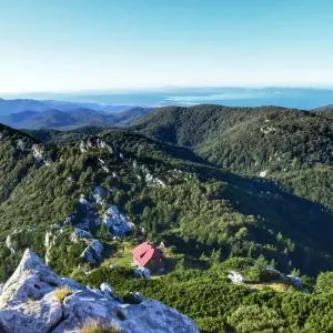 Hrvatski planinarski savez poziva na sudjelovanje u nacrtu Zakona oko upravljanja planinarskim domovima