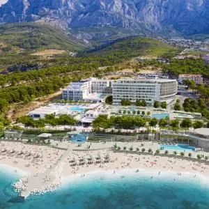 By taking over the new hotel, Aminess is expanding its business to Makarska