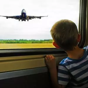 Carbon footprint: Should rail replace short flights to the EU?