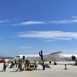 Brac Airport opened the flight season. There was an increase in the turnover of business jets