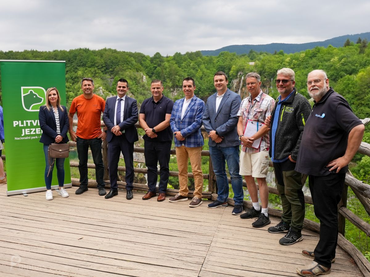 The film Plitvice Lakes Karlovac and Lika-Senj ante bionda