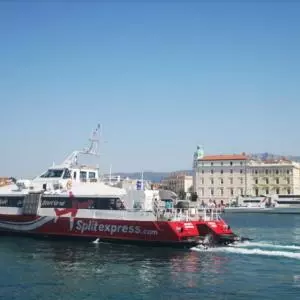 The fast ferry line from Split to Bol has been restarted