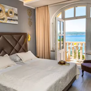 Jadran dd took over the heritage hotel Stypia for a ten-year lease