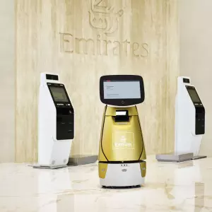 Emirates City Check-in i prvi robot asistent za check-in u svijetu