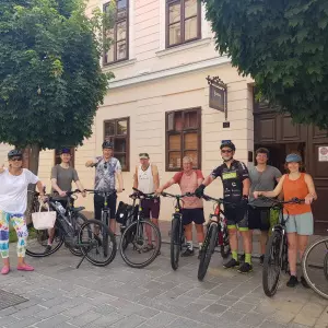 Nizozemski novinari biciklima otkrivaju ljepote hrvatskog kontinenta