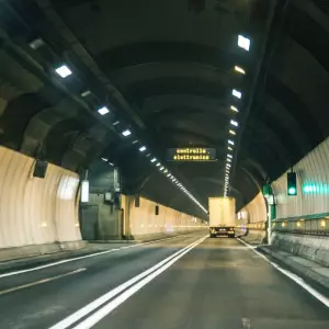 Zatvaranje tunela Mont Blanc između Italije i Francuske je odgođeno