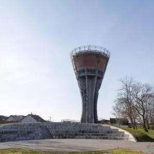 The extension of the Vukovar water tower souvenir shop is underway