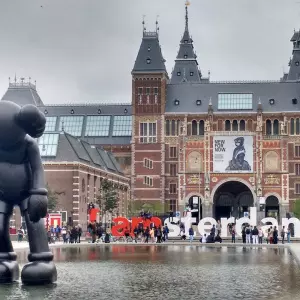 Amsterdam as an example of how destinations should deal with the challenges of modern tourism