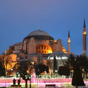 Foreign tourists can no longer visit Hagia Sophia for free
