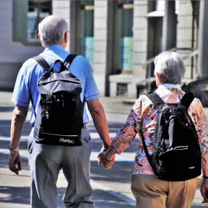 Spain subsidizes holidays for the elderly, they want to expand the program to the rest of the EU