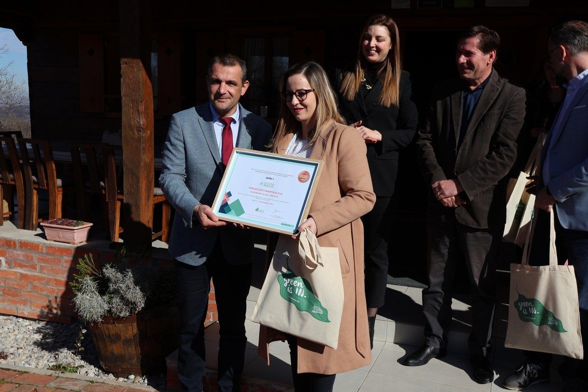 Awarding of certificates for achievements in the sustainable development of the Saint Martin spa