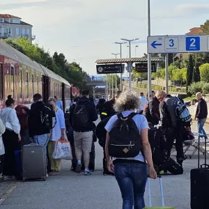 Željeznicom prema Dalmaciji ove godine 20.000 gostiju: Prvi vlak Euronight stigao iz Bratislave u Split
