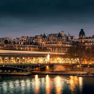 Pariz zatvorio posljednji turistički ured 