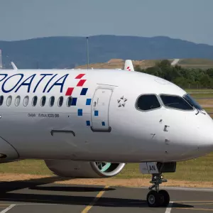 Croatia Airlines u Zagrebu dočekao i peti novi zrakoplov Airbus A220 