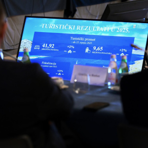 Plenković: Moramo povećati udio hotelskih kapaciteta u turizmu