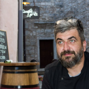 Davor Tojčić, Kamene priče: Gradovi trebaju živjeti cijelu godinu, turizam je samo bonus