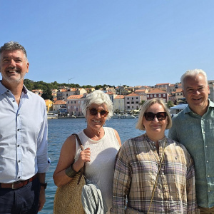 Kad turisti postanu obitelj - priča o vjernosti otoku Lošinju