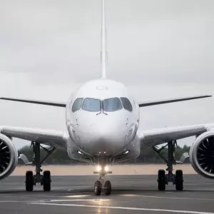 IATA: Profitabilnost zrakoplovnih kompanija stabilna, ali ne bez problema