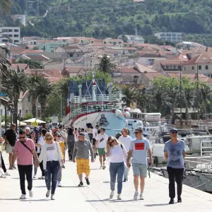 Makarska pokreće promjene: Ministar dobio konkretne prijedloge izmjena Zakona o trgovini