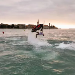 Dok drugi gase svjetla sezone, Poreč ih pali kroz sport