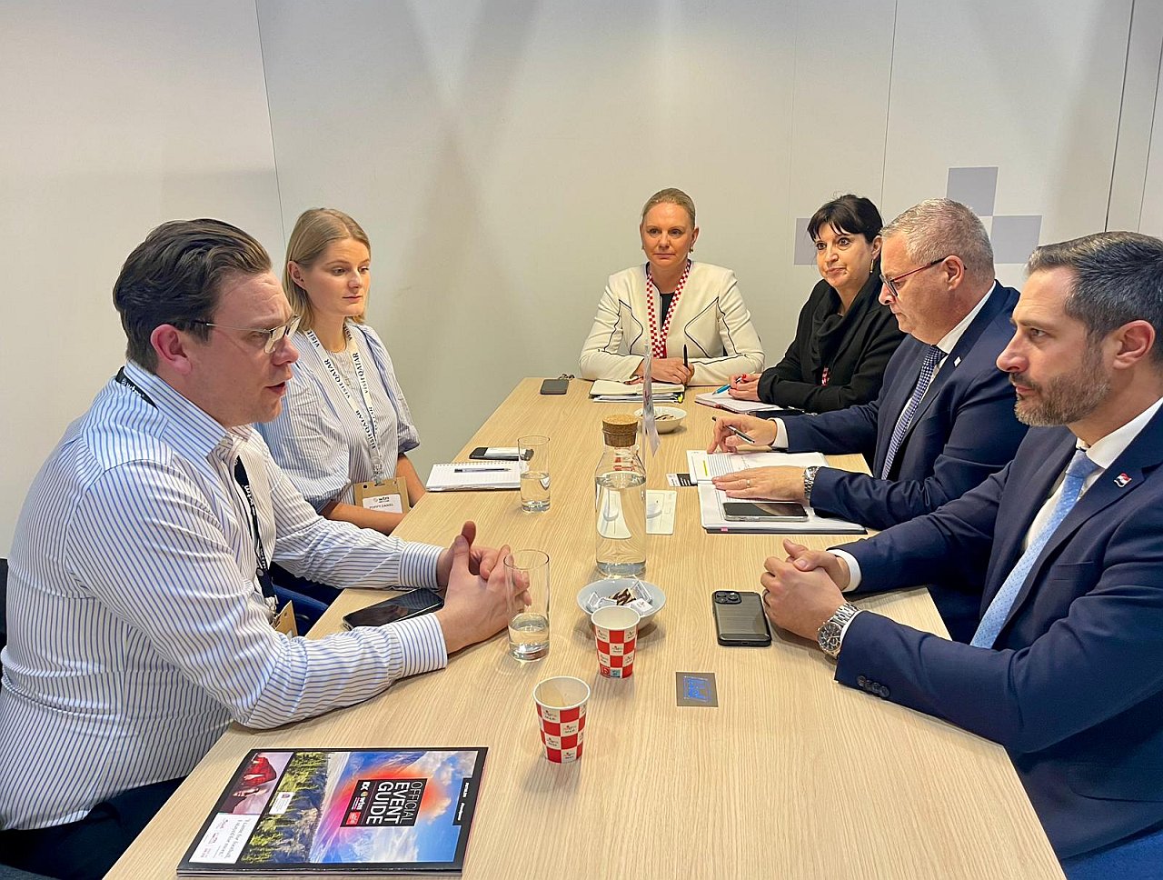 Wtm sastanak p 11 group htz