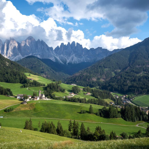 Talijansko selo uvodi ograničenja za turiste: odgovor na val viralnog turizma i pritisak na lokalnu zajednicu