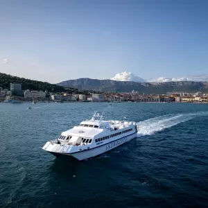 Zadar i Mali Lošinj dobivaju izravnu ljetnu brzobrodsku vezu