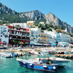 Capri više ne želi masovne grupe: uvode stroga pravila za turističke grupe