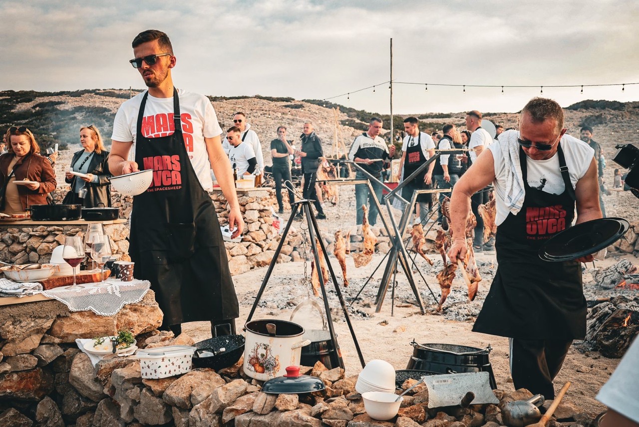 Photo 2025 04 17 13 54 14 large