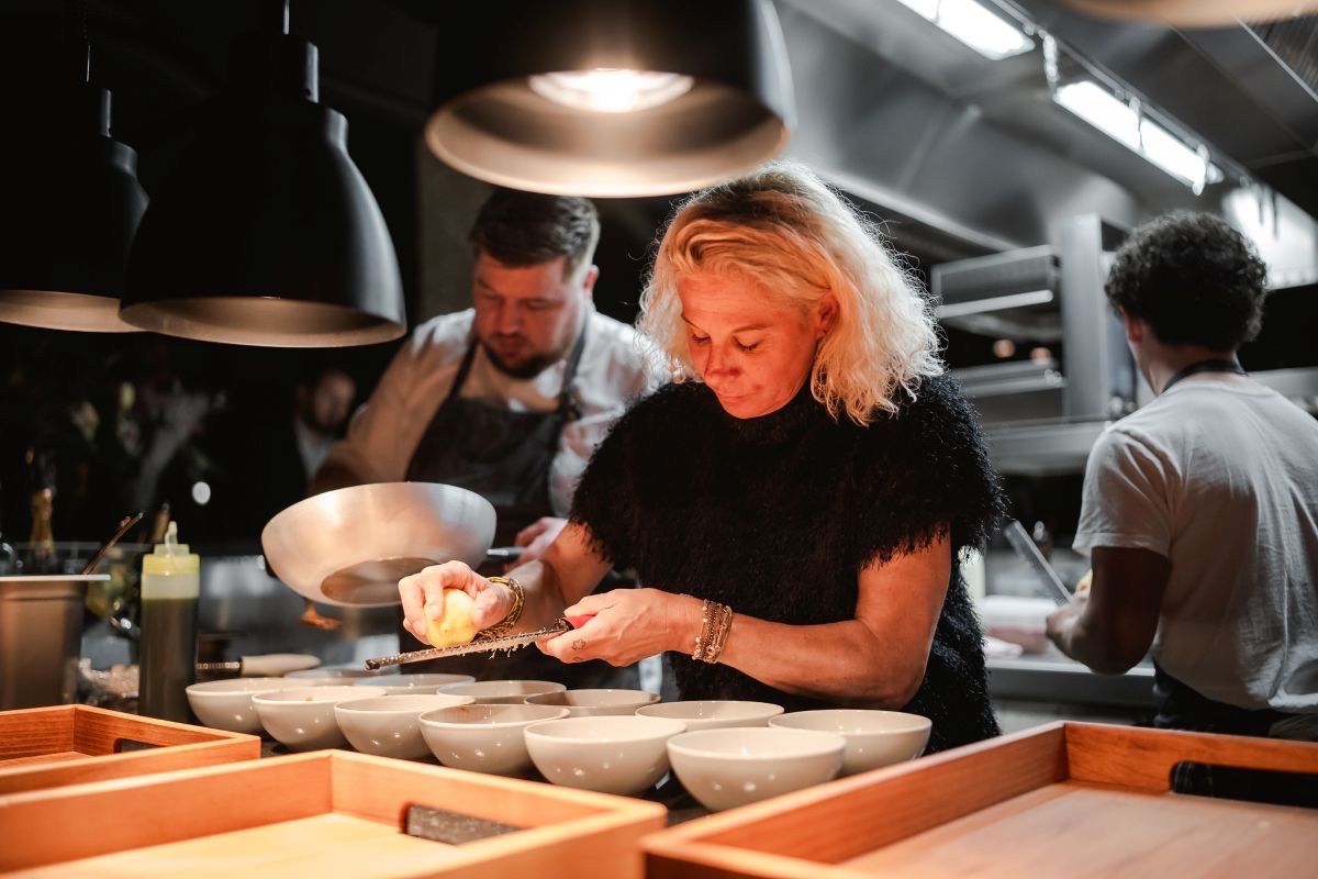 Jadran opening ana ros 02 large