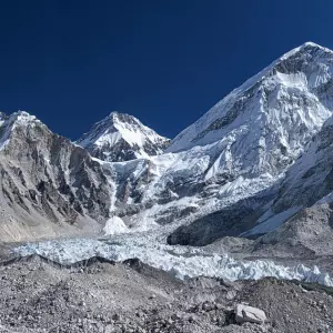 Cijena komercijalizacije Mount Everesta