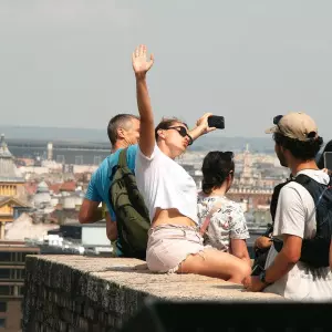 Kada turizam prestaje biti razvojna poluga i postaje gospodarska ovisnost