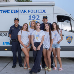Kad učionica izađe na Rivu: budući turistički djelatnici u izravnom kontaktu s gostima