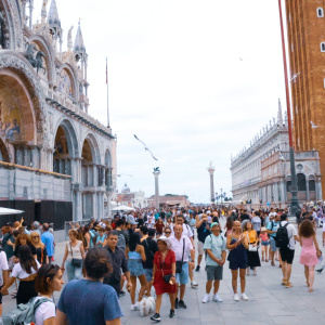 Venecija testira granice turizma: Što donosi naplata ulaska u grad? 