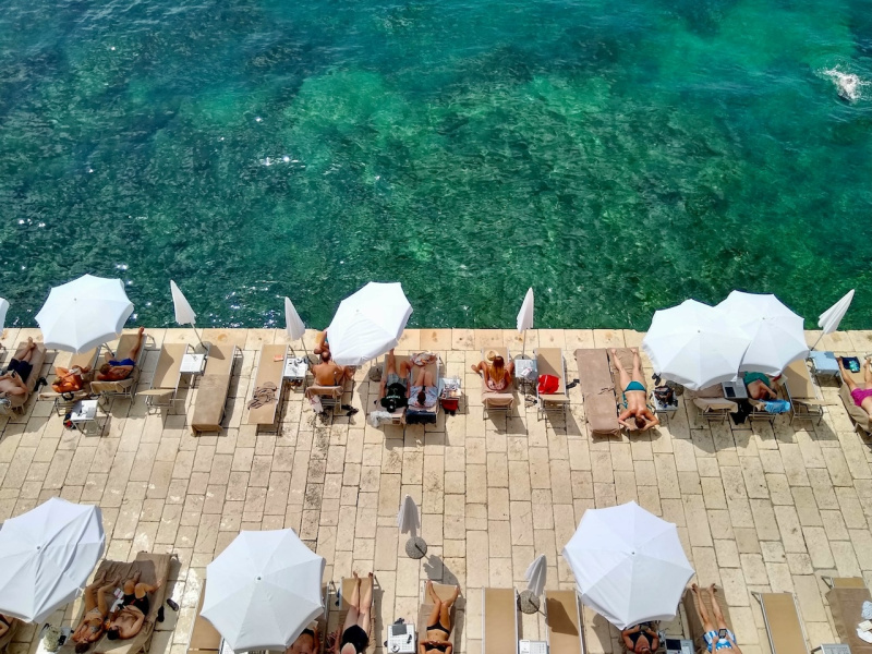 „Super-September“ verändert den Tourismuskalender Europas: Der September wächst schneller als der Sommer, und die Preise ziehen nach