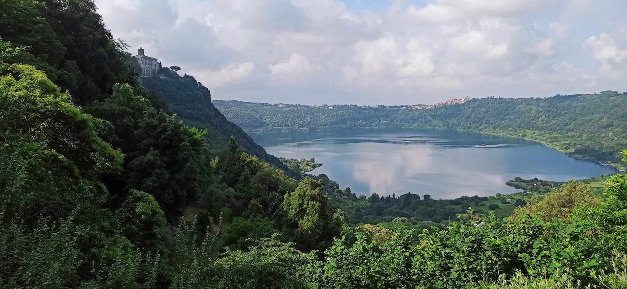 Castelli romani lago di nemi